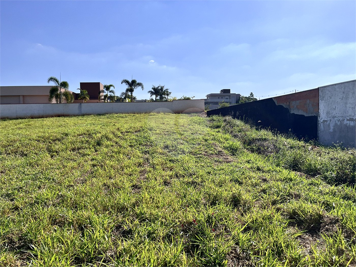 Terreno à venda no condomínio Quintas da Terracota, Indaiatuba - SP