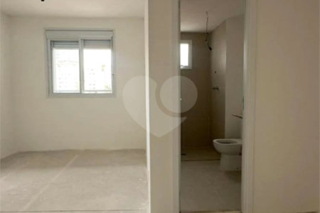 Apartamento à venda com 2 quartos, sendo 1 suíte, em Saúde, São Paulo, SP