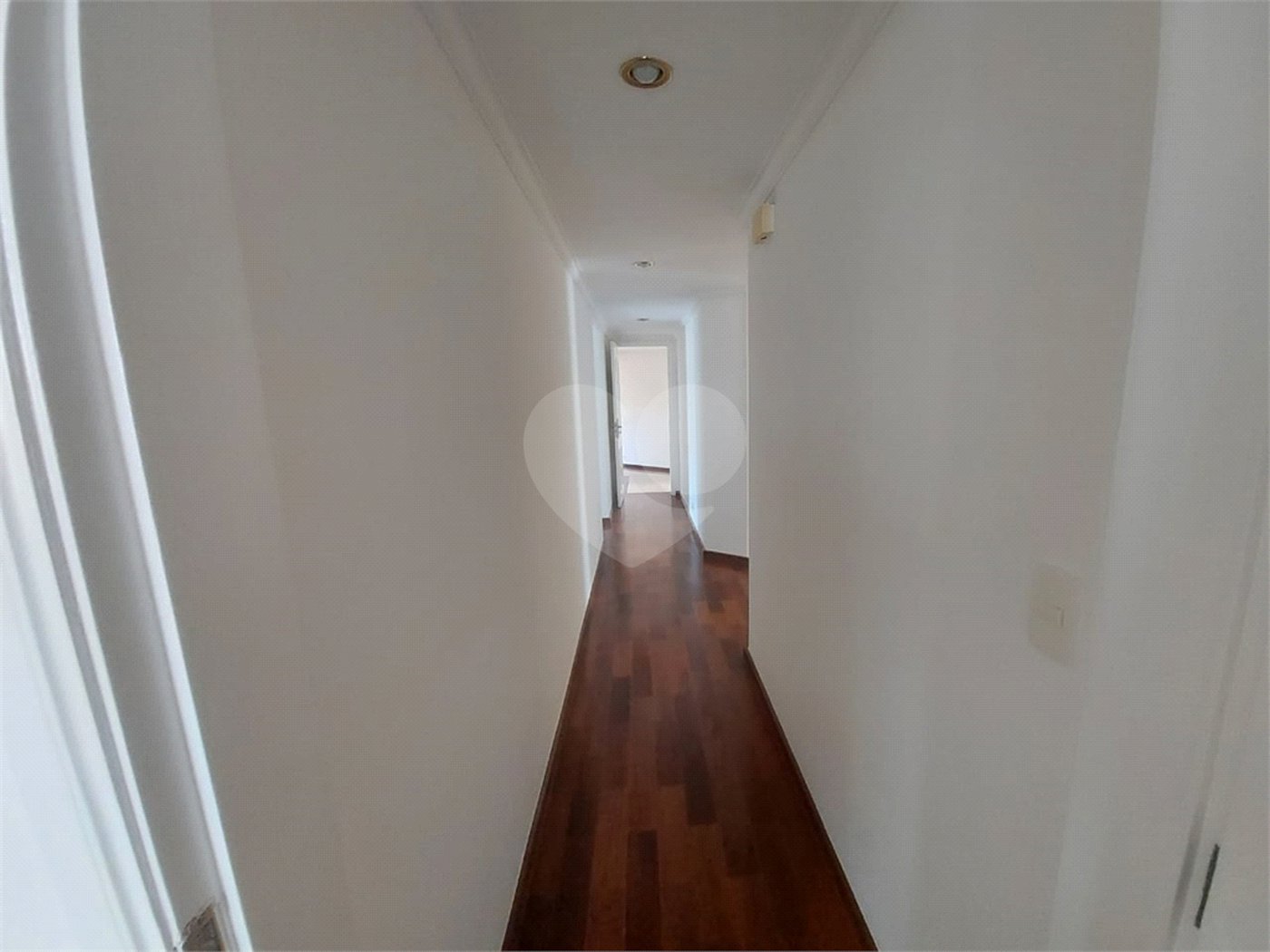 Apartamento à venda com 3 quartos, sendo 1 suíte, em Sumaré, São Paulo, SP