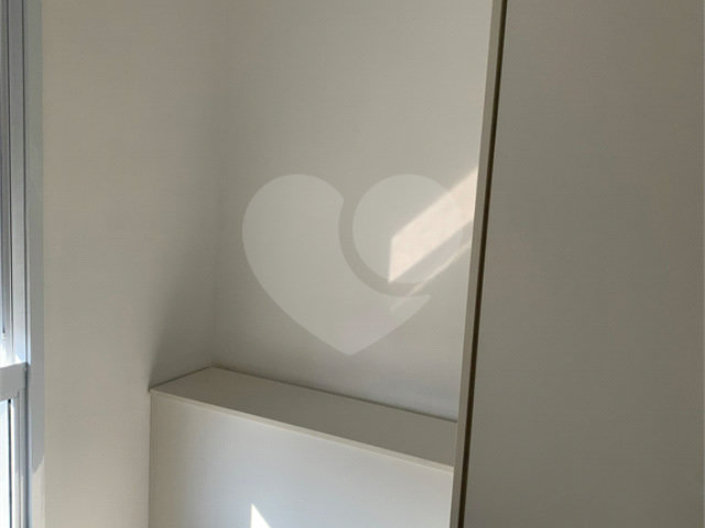 Apartamento à venda com 2 quartos em Morumbi, São Paulo, SP