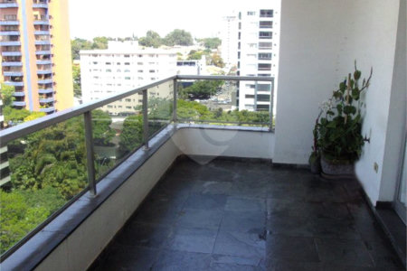 Apartamento à venda com 4 quartos, sendo 3 suítes,  em Indianópolis, São Paulo, SP