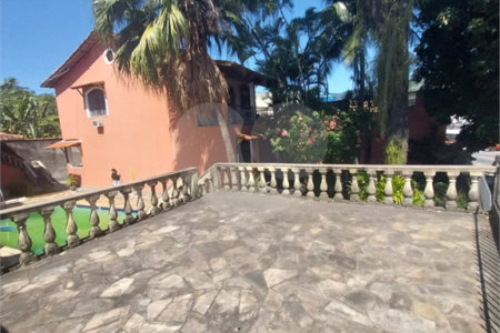 Casa à venda com 5 quartos, sendo 2 suítes, em Campo Grande, Rio de Janeiro, RJ