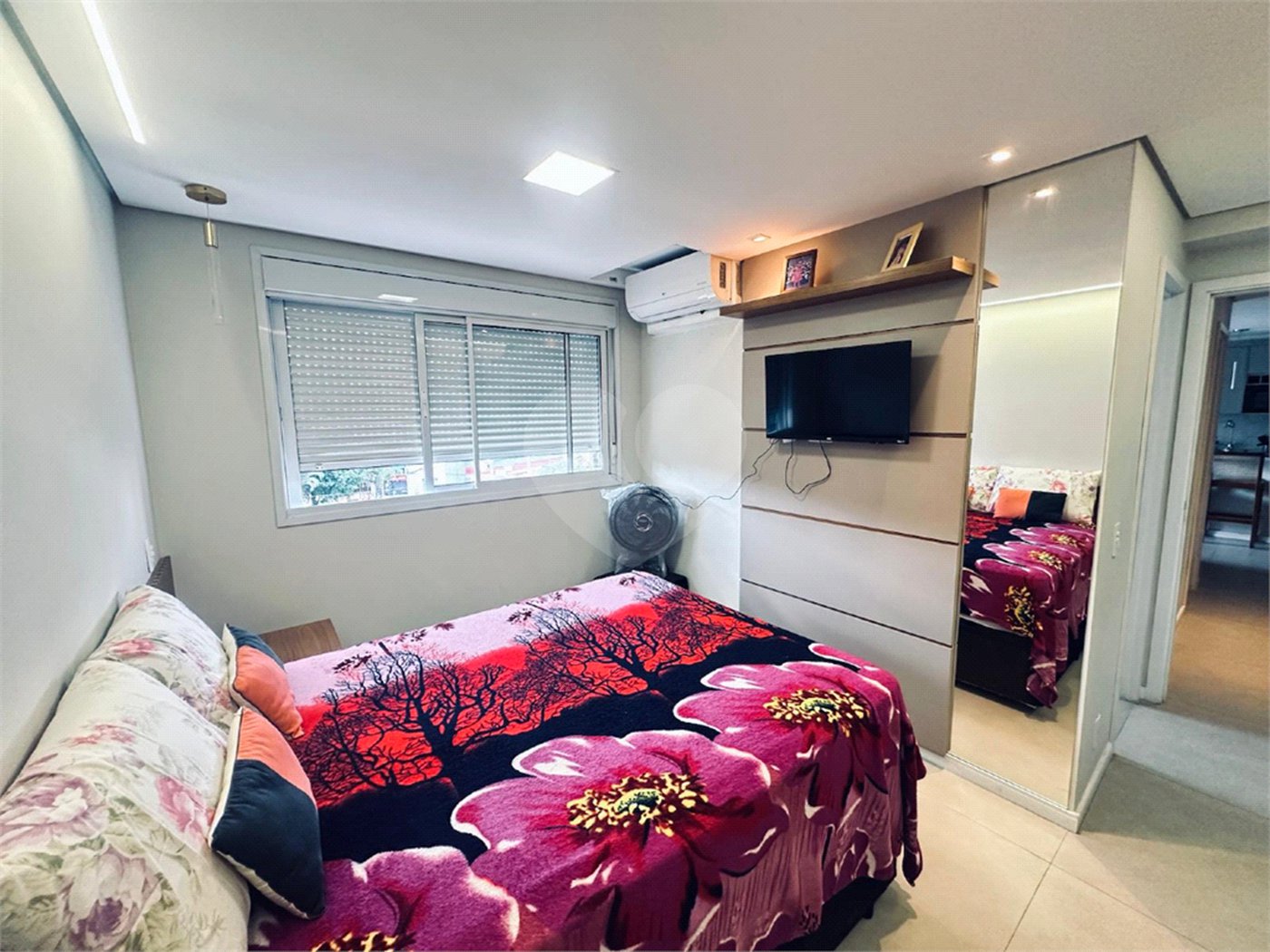 Apartamento à venda com 2 quartos, sendo 1 suíte, em Santo Amaro, São Paulo, SP