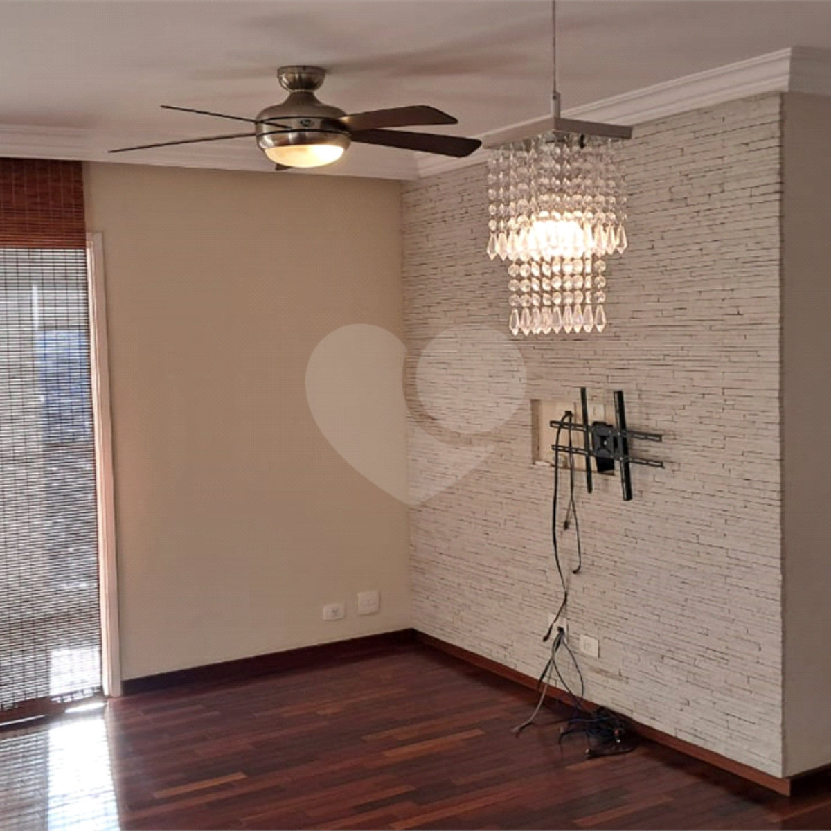 Apartamento à venda com 4 quartos, sendo 2 suítes, em Jardim Marajoara, São Paulo, SP
