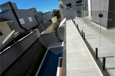 Casa à venda com 4 suítes no condomínio Residencial Mosaico da Serra, Mogi das Cruzes - SP