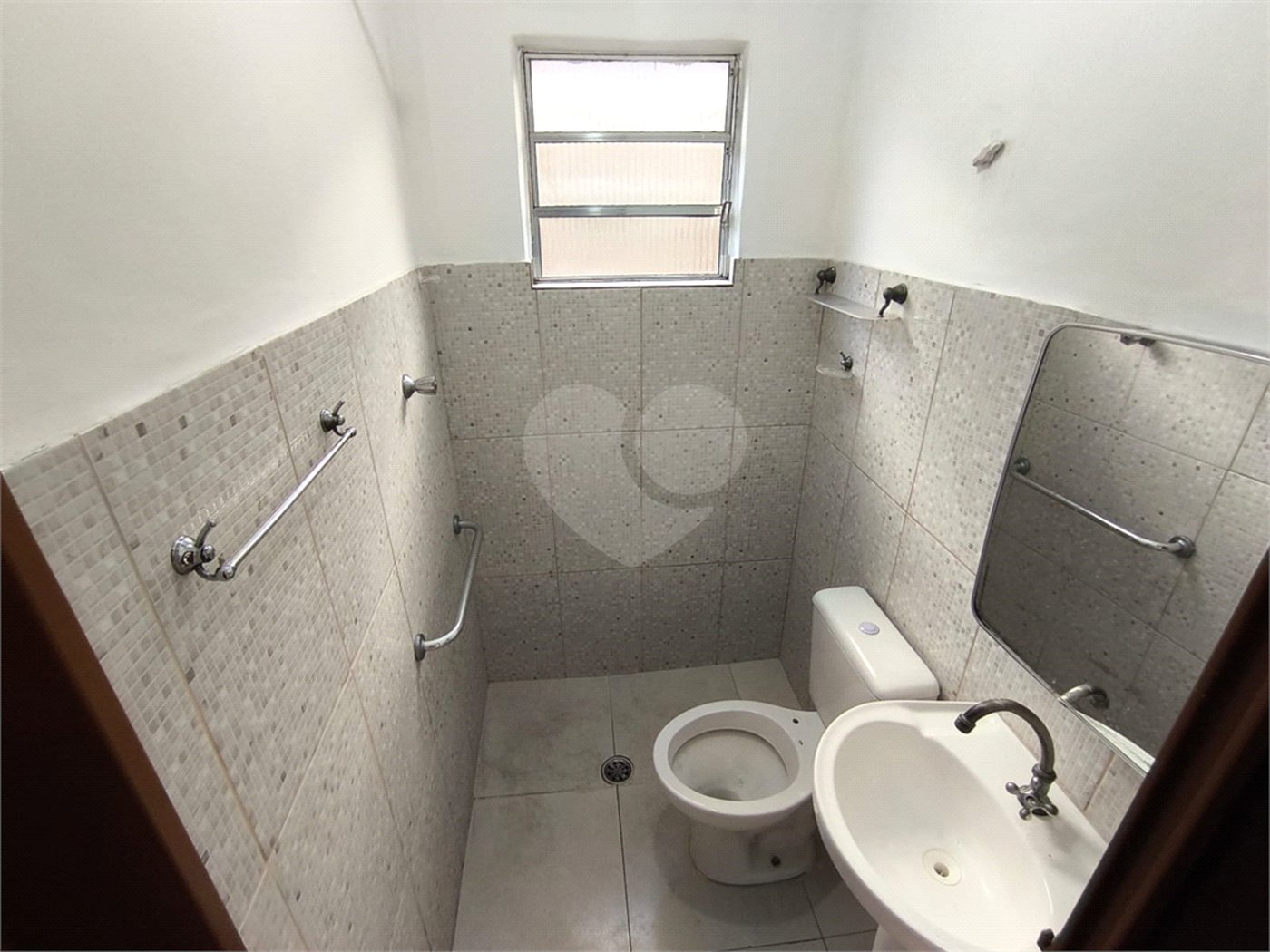 Casa para alugar com 1 quarto no condomínio Gustavo Dore, São Paulo - SP