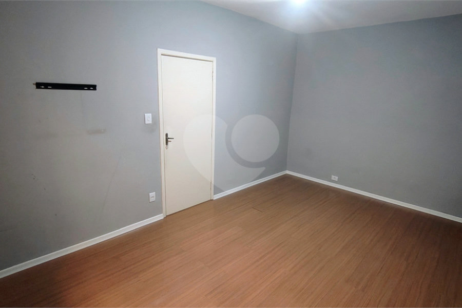 Sobrado à venda com 8 quartos em Casa Verde, São Paulo, SP