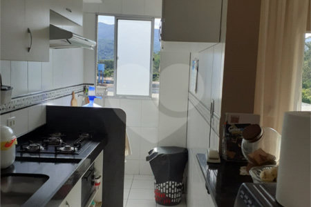 Apartamento à venda com 3 quartos, sendo 1 suíte,  em Vila Mogilar, Mogi das Cruzes, SP