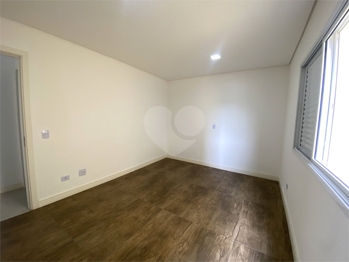 Apartamento à venda com 3 quartos, sendo 1 suíte, em Baeta Neves, São Bernardo do Campo, SP