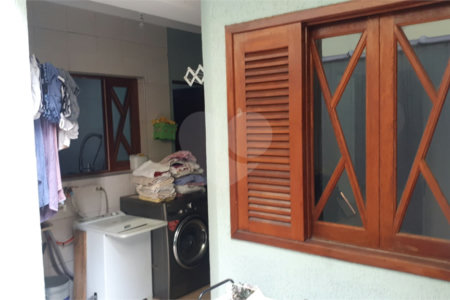 Casa à venda com 3 quartos, sendo 2 suítes,  em Vila Rosália, Guarulhos, SP