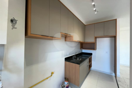 Apartamento à venda com 2 suítes no Centro, Itapetininga, SP