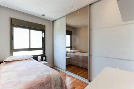 Apartamento à venda com 4 suítes em Santana, São Paulo, SP