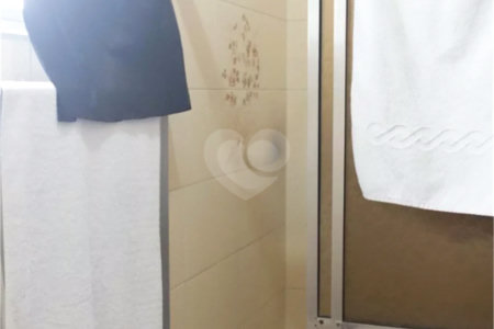 Sobrado à venda com 4 quartos, sendo 1 suíte, em Vila Jaguara, São Paulo, SP