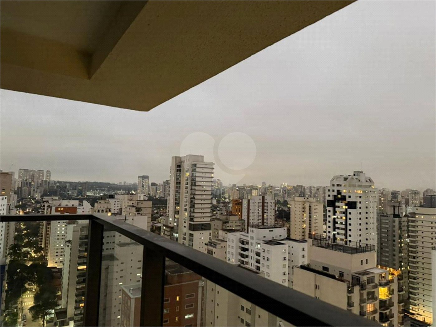 Apartamento à venda com 4 quartos, sendo 3 suítes, em Brooklin Paulista, São Paulo, SP
