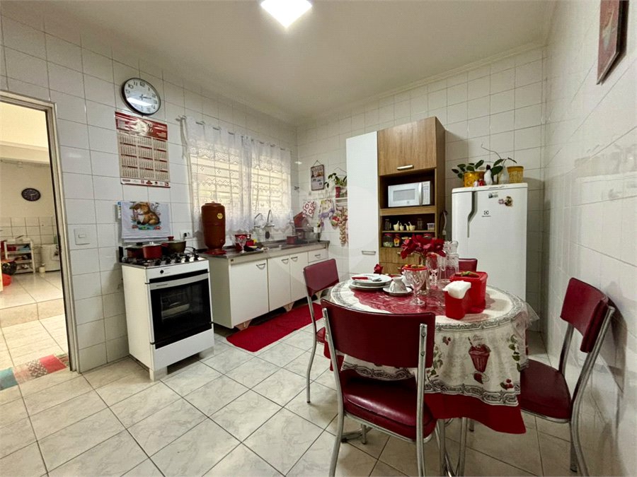Casa à venda com 3 quartos em Vila Galvão, Guarulhos, SP
