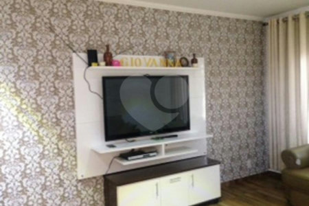 Sobrado à venda com 3 quartos, sendo 1 suíte, em Jardim Monte Kemel, São Paulo, SP