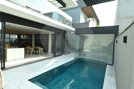 Casa à venda com 4 suítes no condomínio Residencial Dona Maria Candida, Indaiatuba - SP
