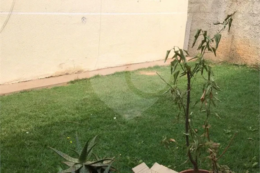 Aconchegante Casa à venda em Piracicaba no Condomínio Vila Santa Clara de 76m².