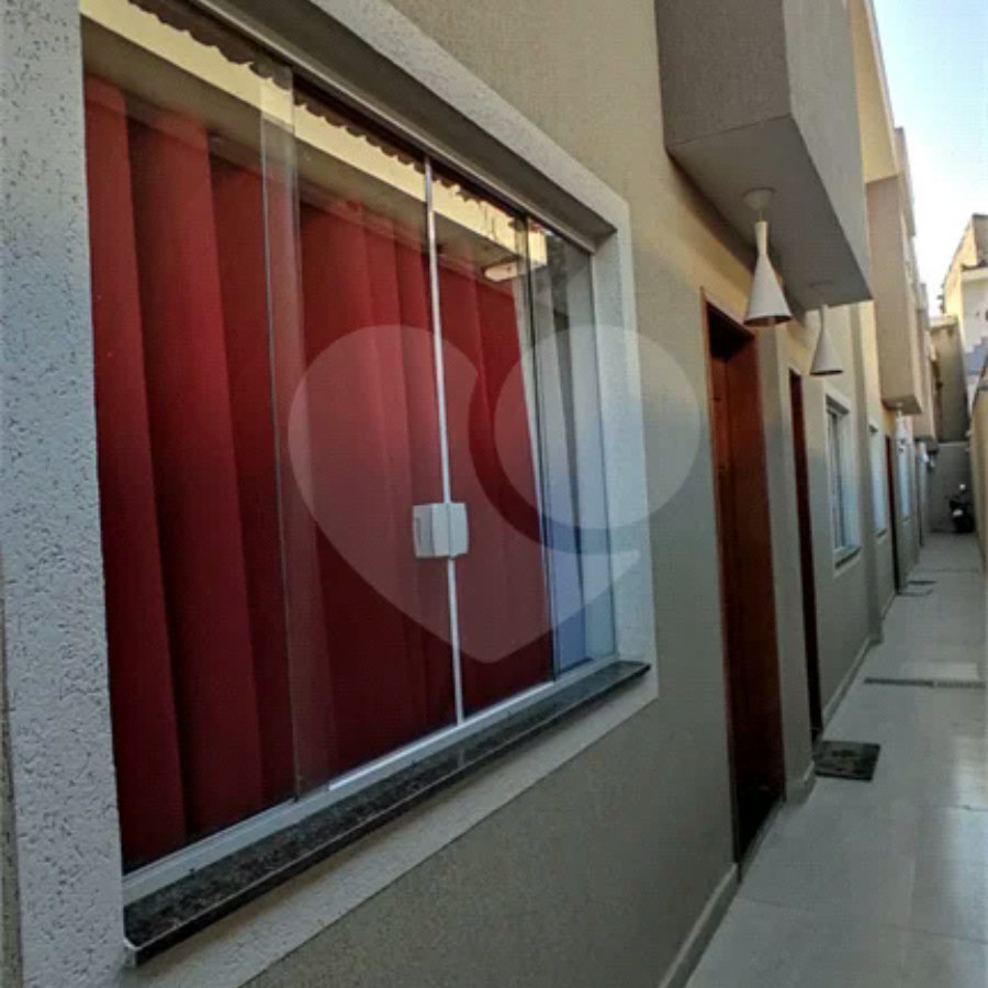Casa à venda com 2 suítes em Chora Menino, São Paulo, SP