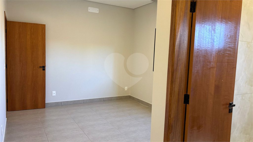Casa à venda com 2 quartos, sendo 1 suíte, em Parque Residencial Sabiás, Indaiatuba, SP