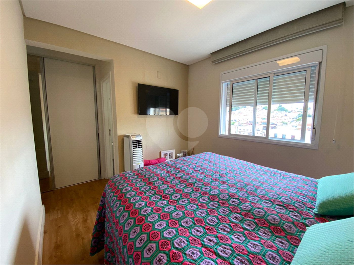 Apartamento à venda com 2 suítes em Parada Inglesa, São Paulo, SP