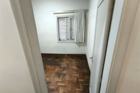 Sobrado à venda com 5 quartos, sendo 1 suíte, em Jardim Trussardi, São Paulo, SP