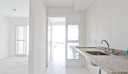 Apartamento à venda com 2 quartos, sendo 1 suíte,  em Parque São Domingos, São Paulo, SP