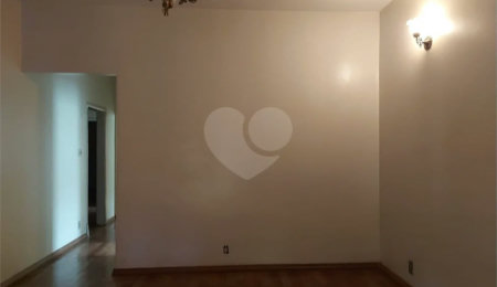 Sobrado à venda com 3 quartos em Tremembé, São Paulo, SP