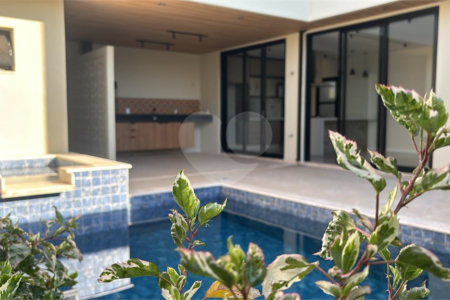 Casa à venda com 3 suítes no condomínio Jardim Residencial Dona Maria José, Indaiatuba - SP
