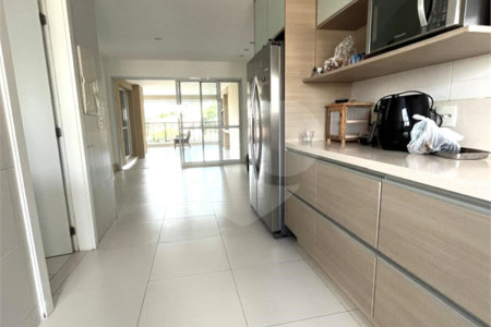 Apartamento à venda com 4 suítes em Aclimação, São Paulo, SP