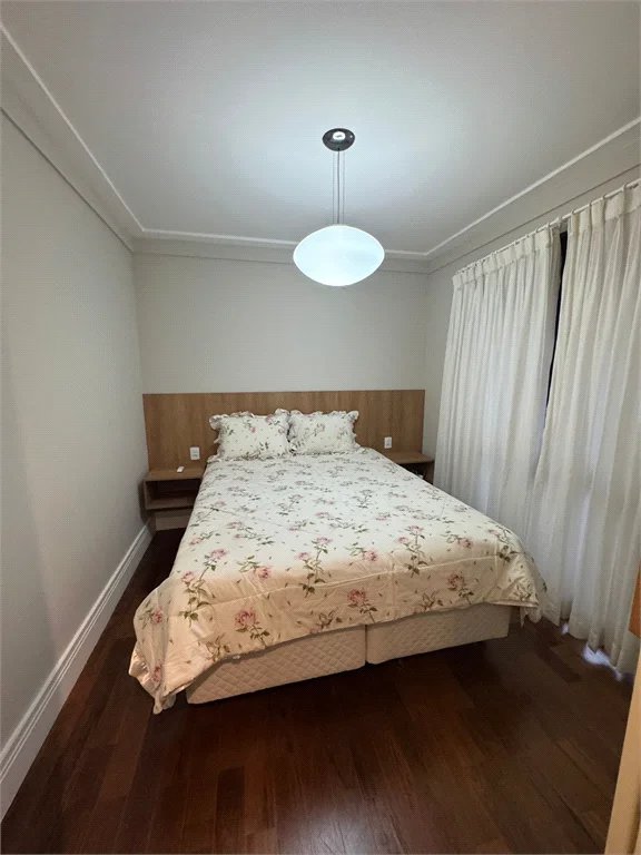 Apartamento à venda com 3 suítes em Vila Suzana, São Paulo, SP