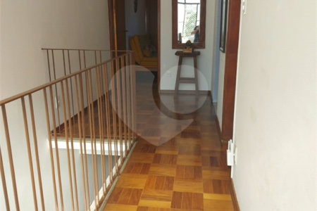 Casa à venda com 3 quartos em Anhangabaú, Jundiaí, SP
