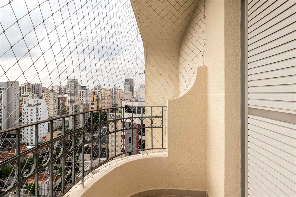 Cobertura à venda com 3 quartos, sendo 2 suítes, em Indianópolis, São Paulo, SP