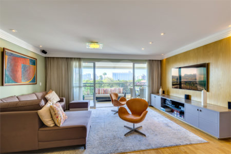 Apartamento à venda com 3 suítes em Alto da Boa Vista, São Paulo, SP