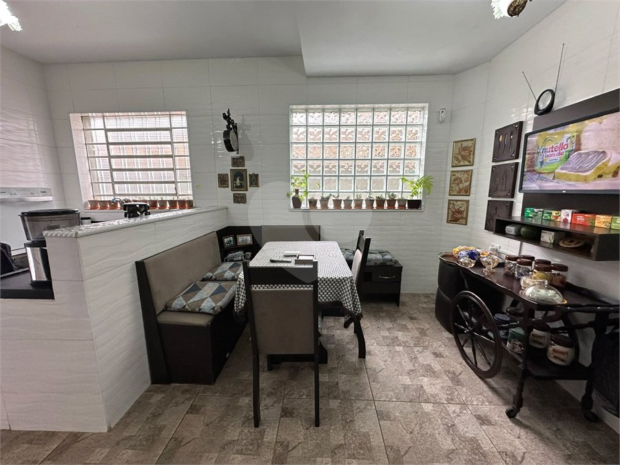 Sobrado à venda com 3 quartos em Santana, São Paulo, SP