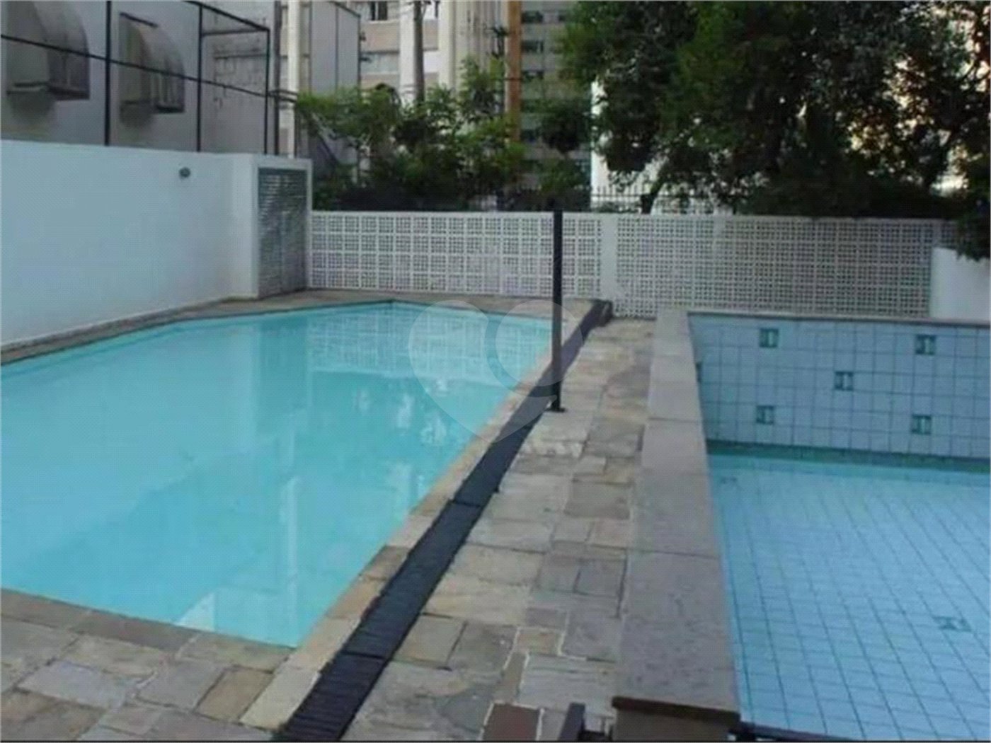 Apartamento à venda com 3 quartos, sendo 1 suíte, em Moema, São Paulo, SP