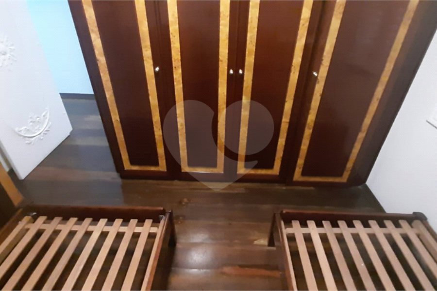 Sobrado à venda com 4 quartos, sendo 2 suítes, em Jardim França, São Paulo, SP