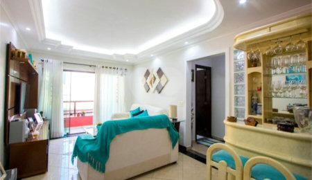 Apartamento à venda com 3 quartos, sendo 1 suíte, em Vila Assunção, Santo André, SP