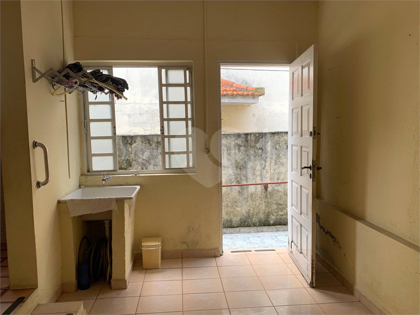 Sobrado à venda com 4 quartos, sendo 1 suíte,  em Vila Guarani (z Sul), São Paulo, SP