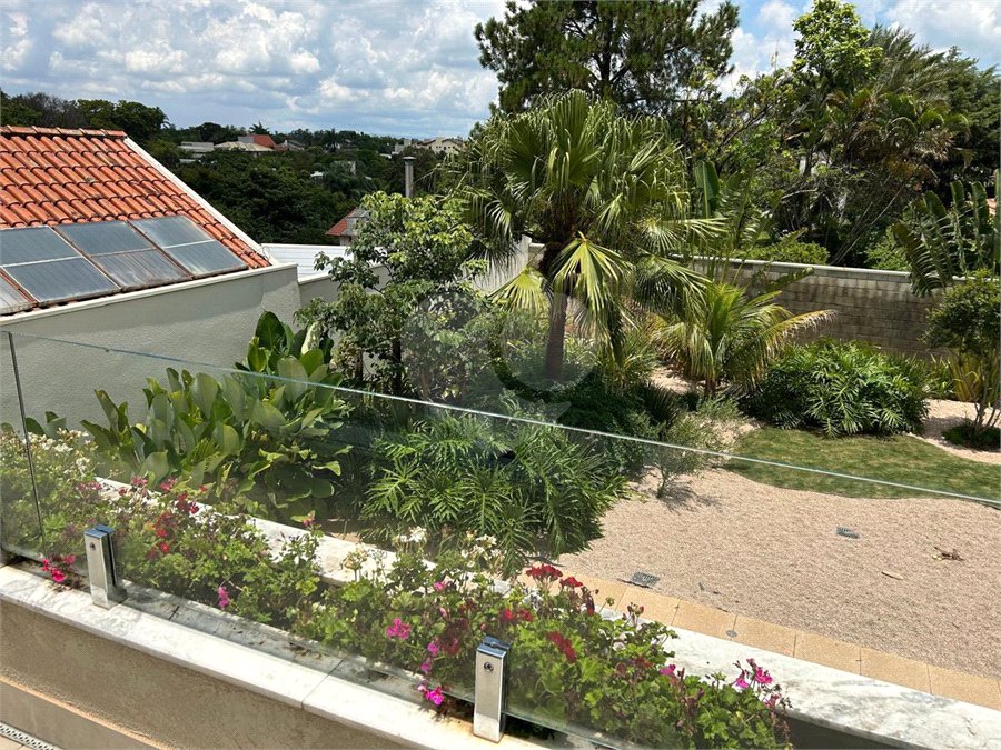 Casa à venda com 5 quartos, sendo 4 suítes,  no condomínio Residencial Vila do Itamaraca, Valinhos - SP