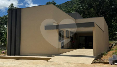 Duplex à venda com 2 quartos, sendo 1 suíte, em Campo Grande, Rio de Janeiro, RJ