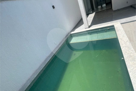 Casa à venda com 3 quartos, sendo 2 suítes, no condomínio Grand Park, Rio de Janeiro - RJ