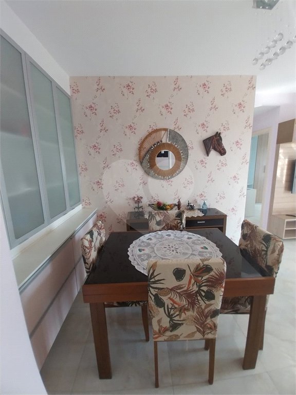 Apartamento à venda com 3 quartos, sendo 1 suíte, em Vila Rubens, Mogi das Cruzes, SP
