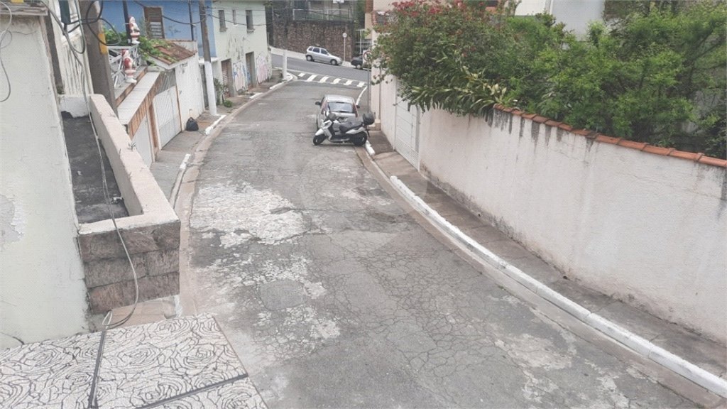 Sobrado à venda com 6 quartos, sendo 2 suítes, em Santana, São Paulo, SP