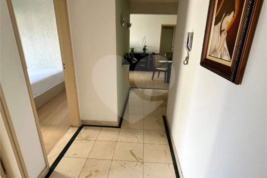 Apartamento à venda com 2 quartos em Bela Vista, São Paulo, SP