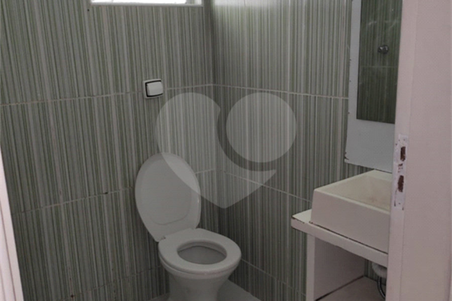 Sobrado à venda com 3 quartos, sendo 1 suíte, em Vila Nova Mazzei, São Paulo, SP