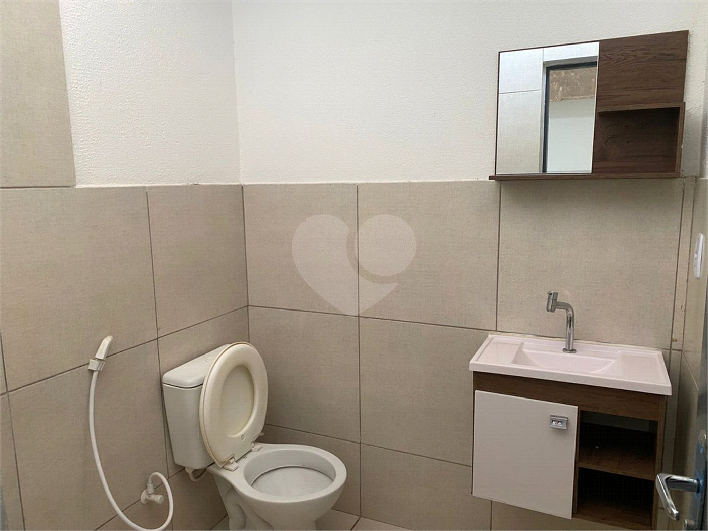 Casa à venda ou para alugar com 10 quartos no Centro, Ponta Porã, MS