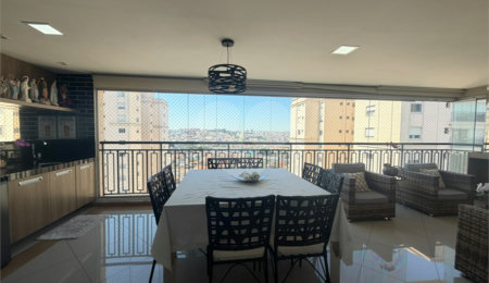 Apartamento à venda com 3 suítes em Jardim Marajoara, São Paulo, SP