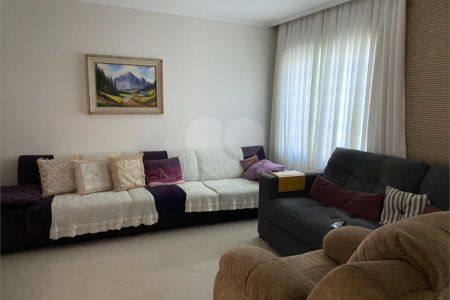 Sobrado à venda com 3 quartos em Vila Paulicéia, São Paulo, SP