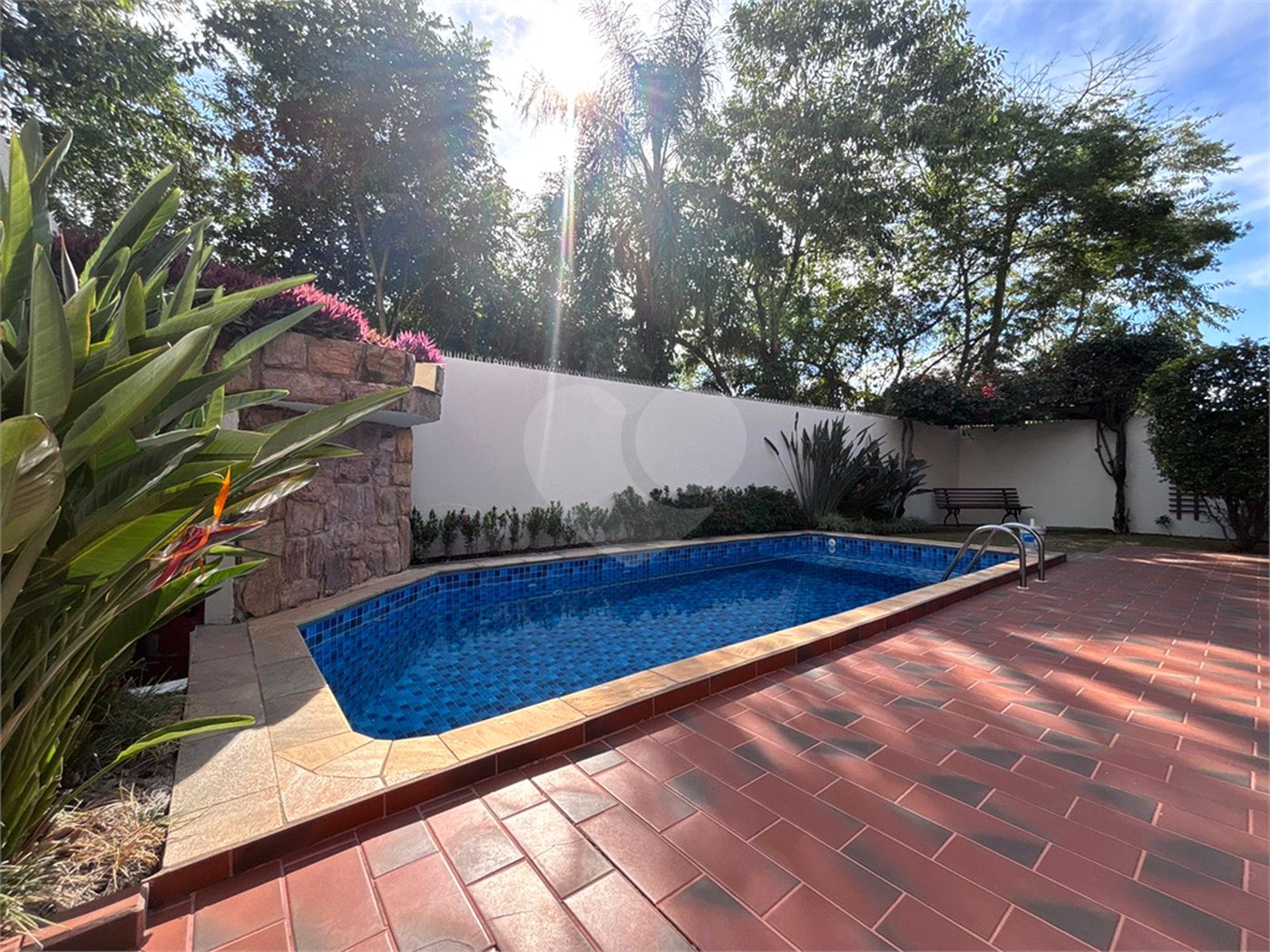 Casa à venda com 3 suítes no condomínio Atibaia Park I, Atibaia - SP